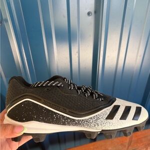 Black and White Men's Athletic Shoes